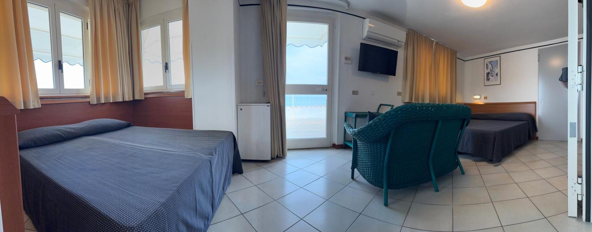 Hotel Excelsior Fano Esterno foto